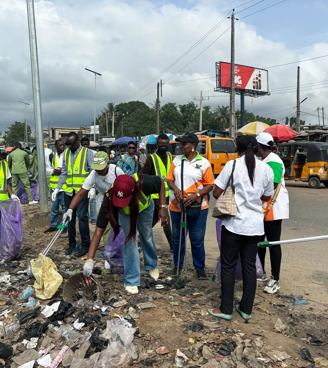 Morogbo-Agbara Corridor Clean-Up